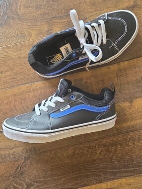 Vans Kids Black and Blue Low-Top Skate Sneakers